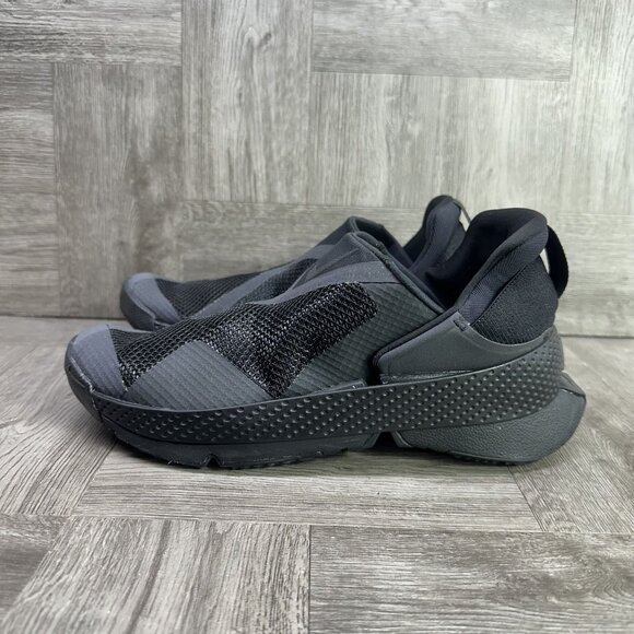 Nike Go Flyease Women's size 7.5 Easy On Off Black Slip On Shoes DR5540-006 - Picture 5 of 9